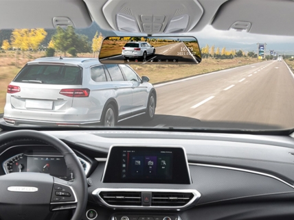 Can the car rearview mirror be replaced with cameras